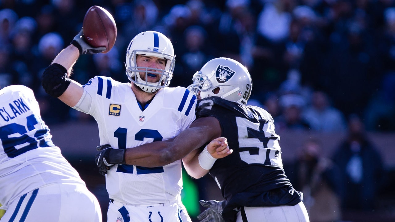 Colts bumped from playoff chase with 33-25 loss to Raiders